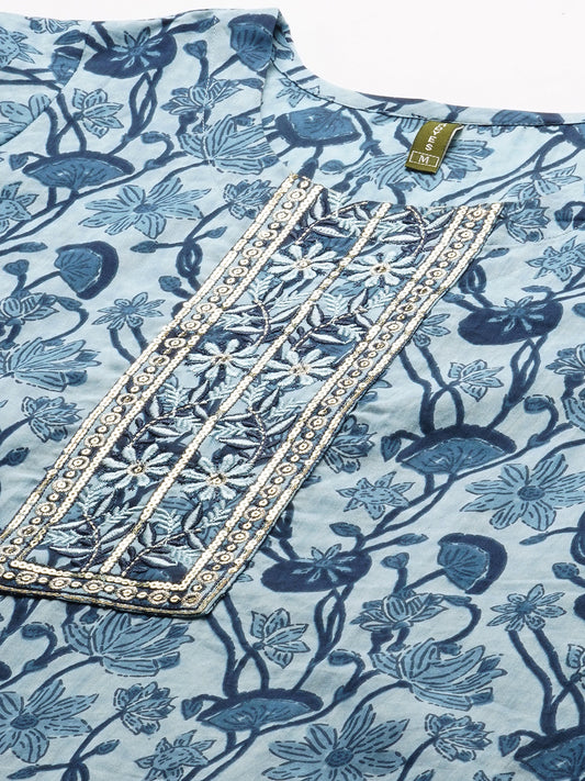 Floral Printed Embroidered Thread Work Pure Cotton Kurta & Trousers With Dupatta